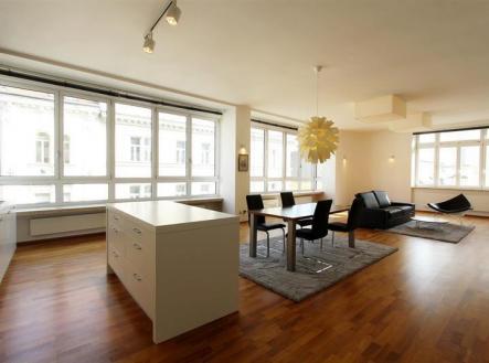Pronájem bytu, 3+kk, 173 m²