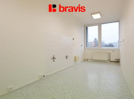 Pronájem komerčního objektu, jiný, 74 m²