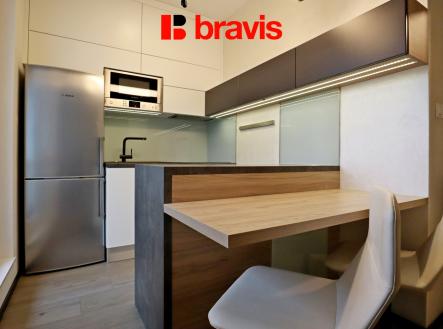 Pronájem bytu, 1+kk, 42 m²