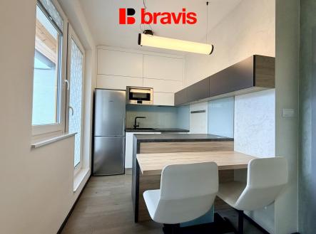 Pronájem bytu, 1+kk, 42 m²