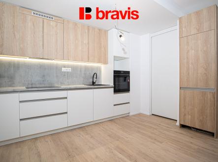 Pronájem bytu, 2+kk, 68 m²