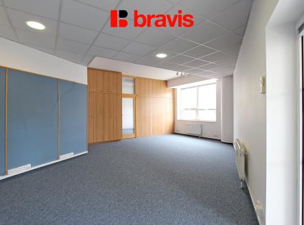 Pronájem kanceláře, 84 m²