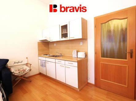 Pronájem bytu, 1+kk, 37 m²