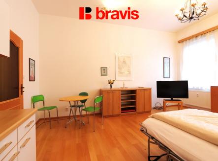 Pronájem bytu, 1+kk, 37 m²