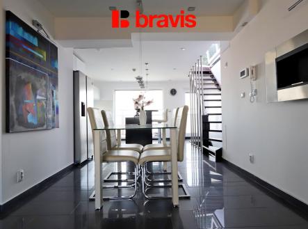 Pronájem bytu, 3+kk, 85 m²