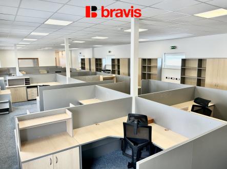 Pronájem kanceláře, 257 m²