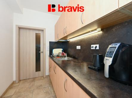 Pronájem bytu, 1+kk, 31 m²