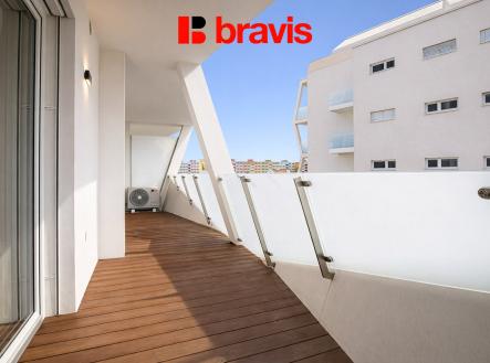 Pronájem bytu, 3+kk, 72 m²