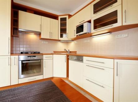 Pronájem bytu, 3+1, 74 m²