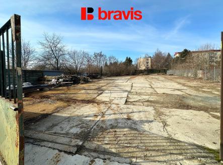 Pronájem pozemku pro komerční výstavbu, 1 850 m²