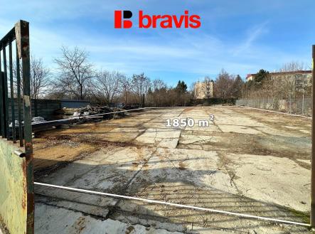Pronájem pozemku pro komerční výstavbu, 1 850 m²