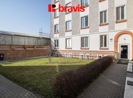 Pronájem bytu, 1+1, 27 m²