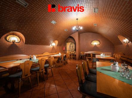 Prodej restaurace, 2 000 m²