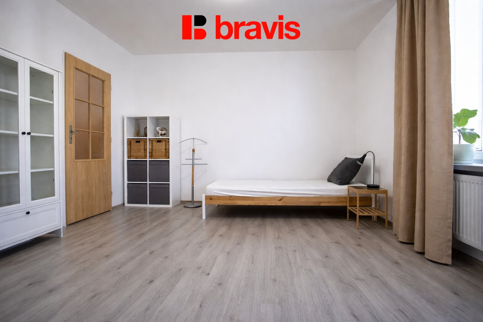 1d33bb5a-fe27-4ef9-858b-219260f997a6