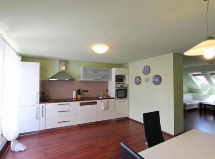 Pronájem bytu, 2+kk, 91 m²