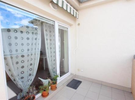 Pronájem bytu, 2+kk, 91 m²