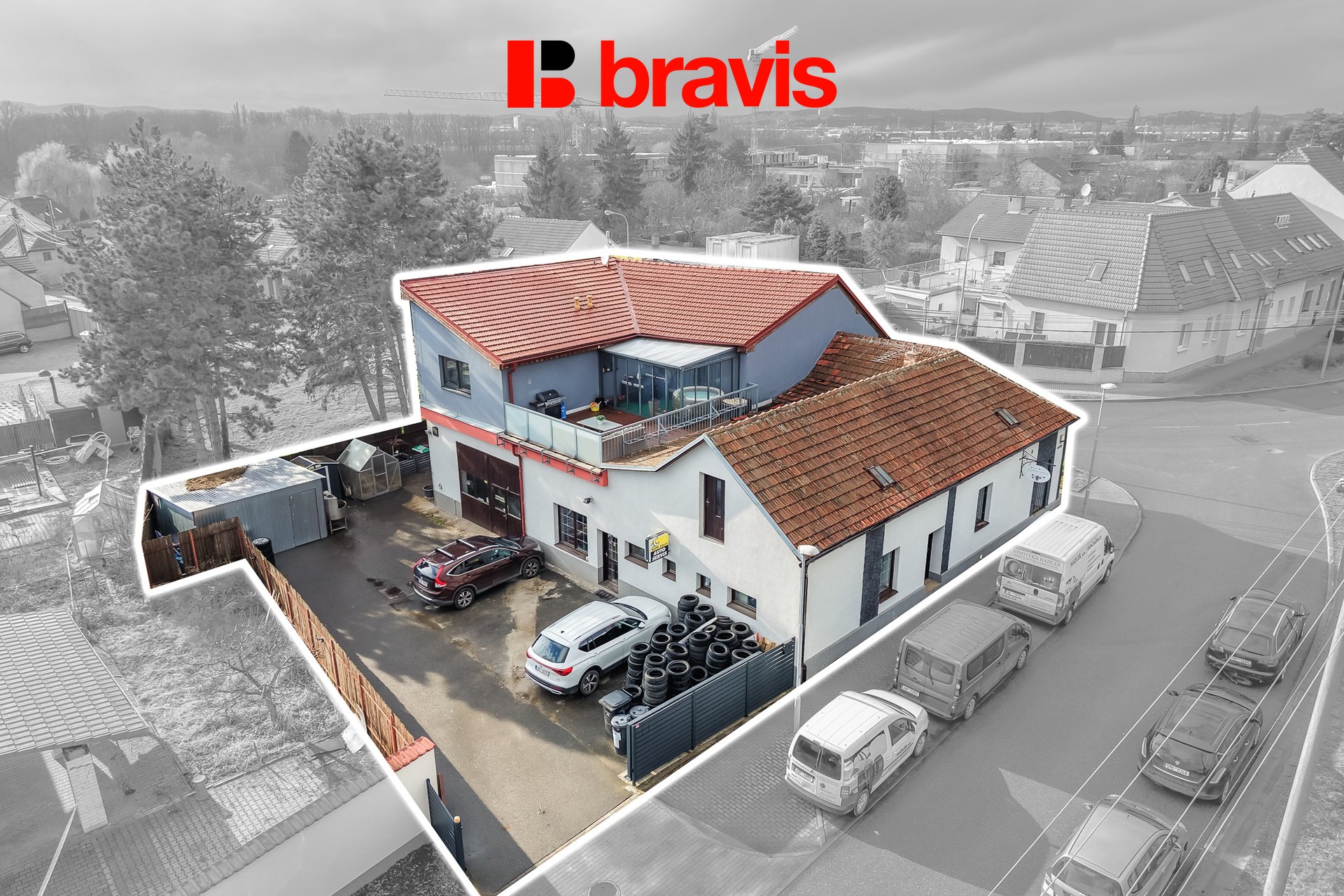 33_DJI_20260317152342_0273_D_ozn2_FoceniBytu.cz