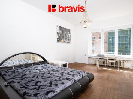 Pronájem bytu, 1+1, 53 m²