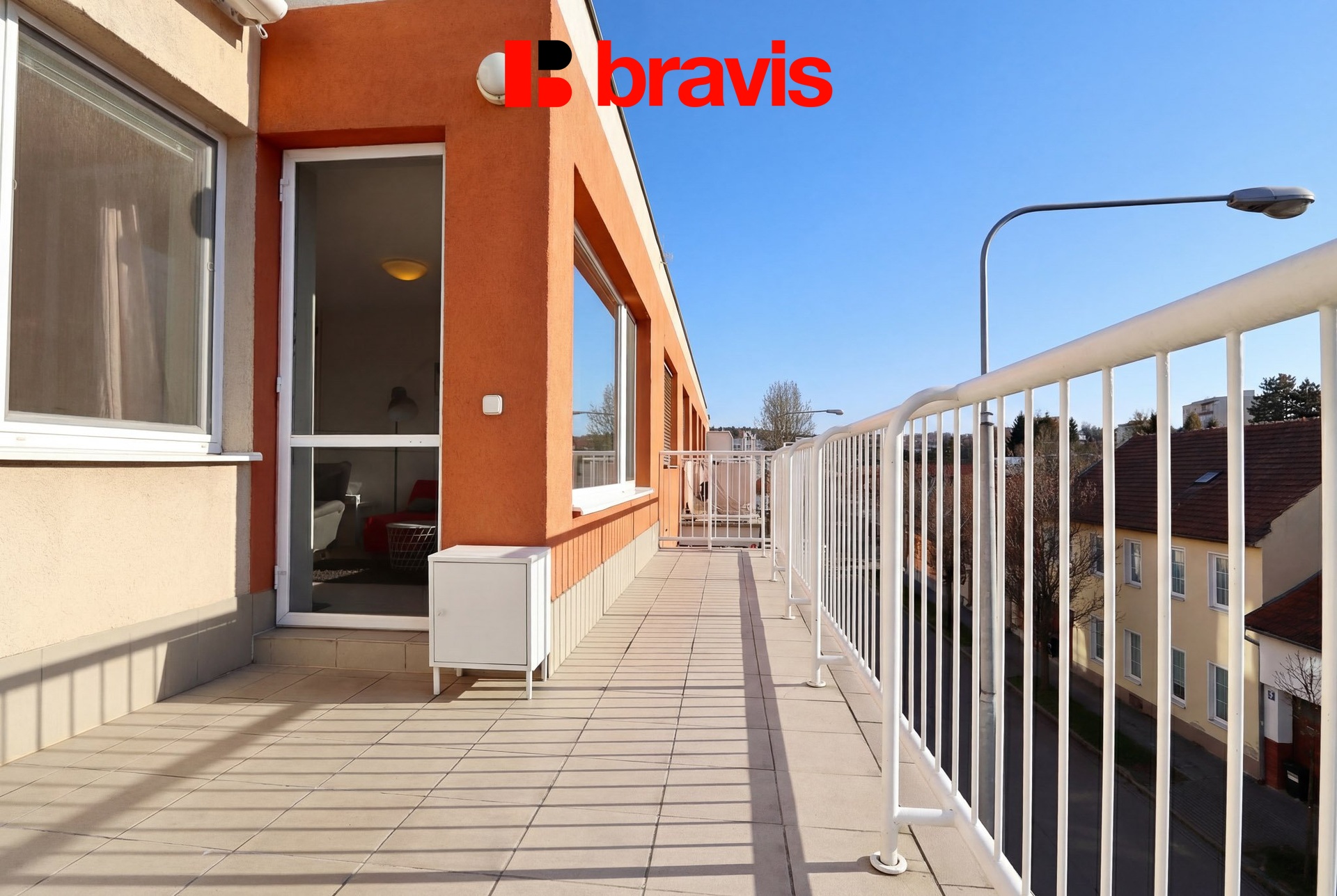 hf_20260326_120000_a2b82c7a-9a3d-49cb-b7bf-9ab70918aa1f