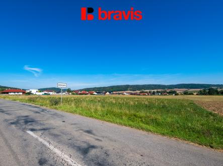 Prodej pozemku pro bydlení, 1 870 m²