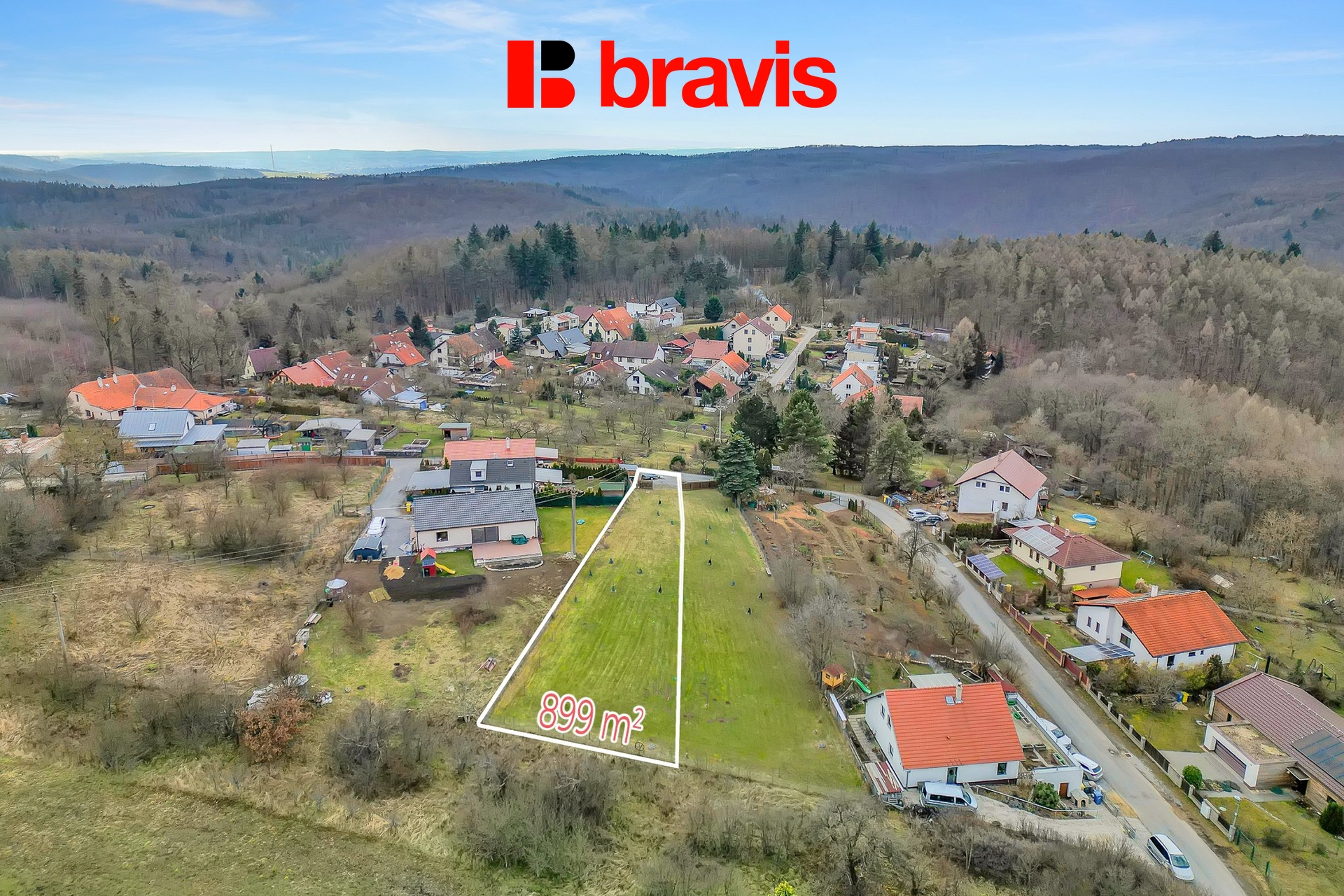 DJI_0242_pozemek2_FoceniBytu.cz_899m2