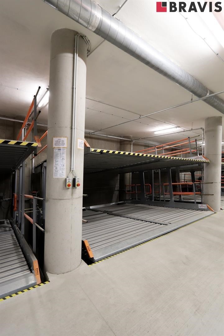 Pronájem dvou garážových stání, ul. Křenová, Brno - Trnitá