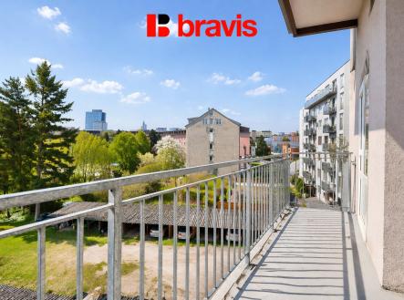 Pronájem kanceláře, 250 m²