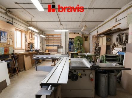 Pronájem komerčního objektu, sklad, 112 m²