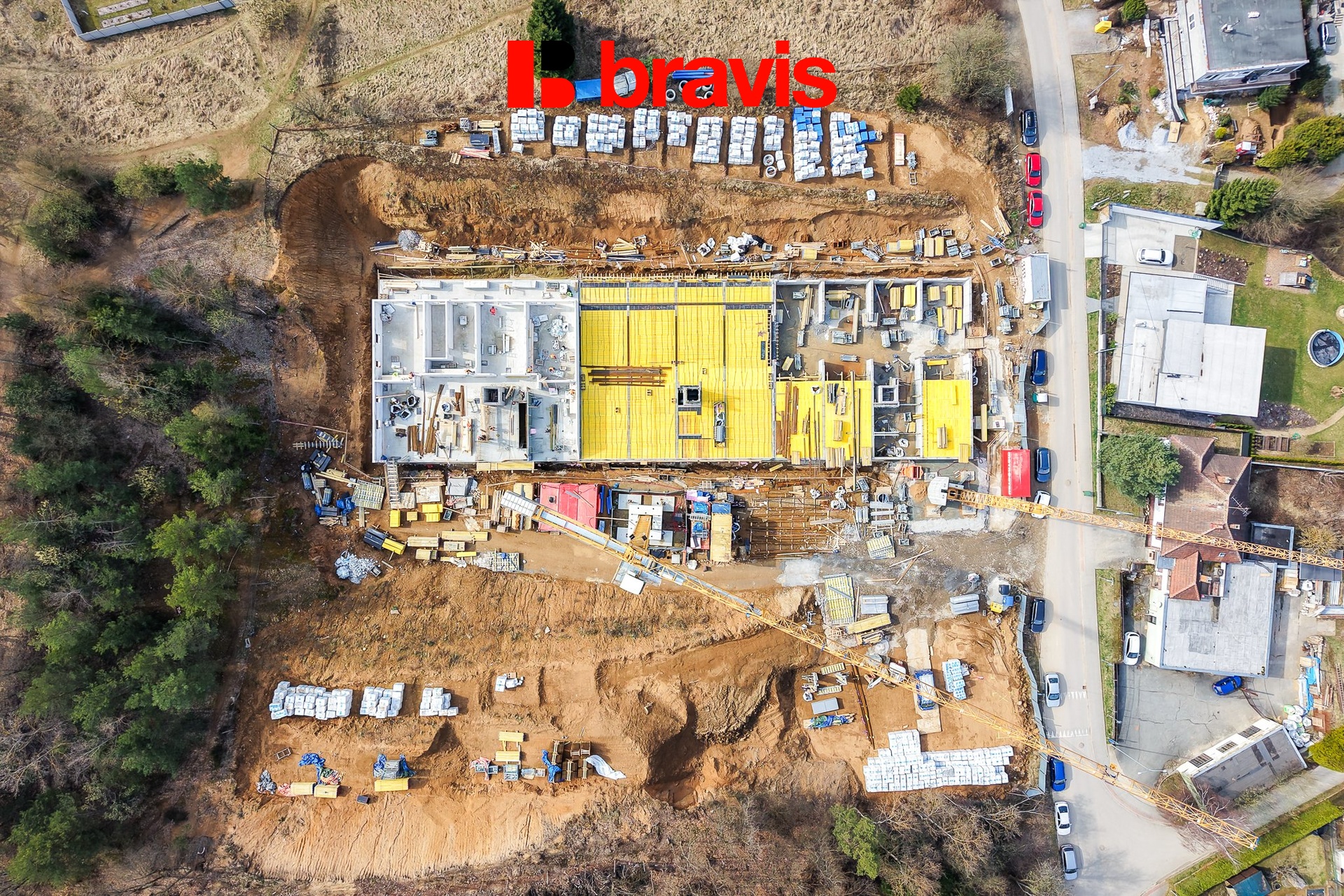 11_DJI_20260324103151_0049_D_FoceniBytu.cz