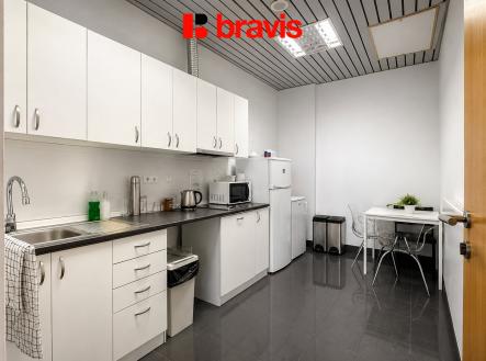 Pronájem kanceláře, 57 m²