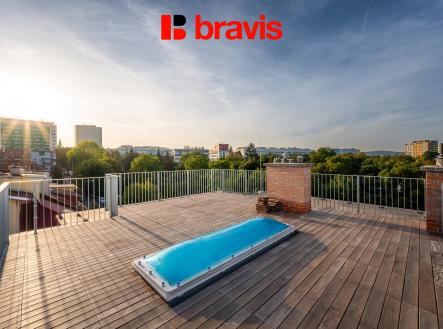 Pronájem bytu, 3+kk, 141 m²