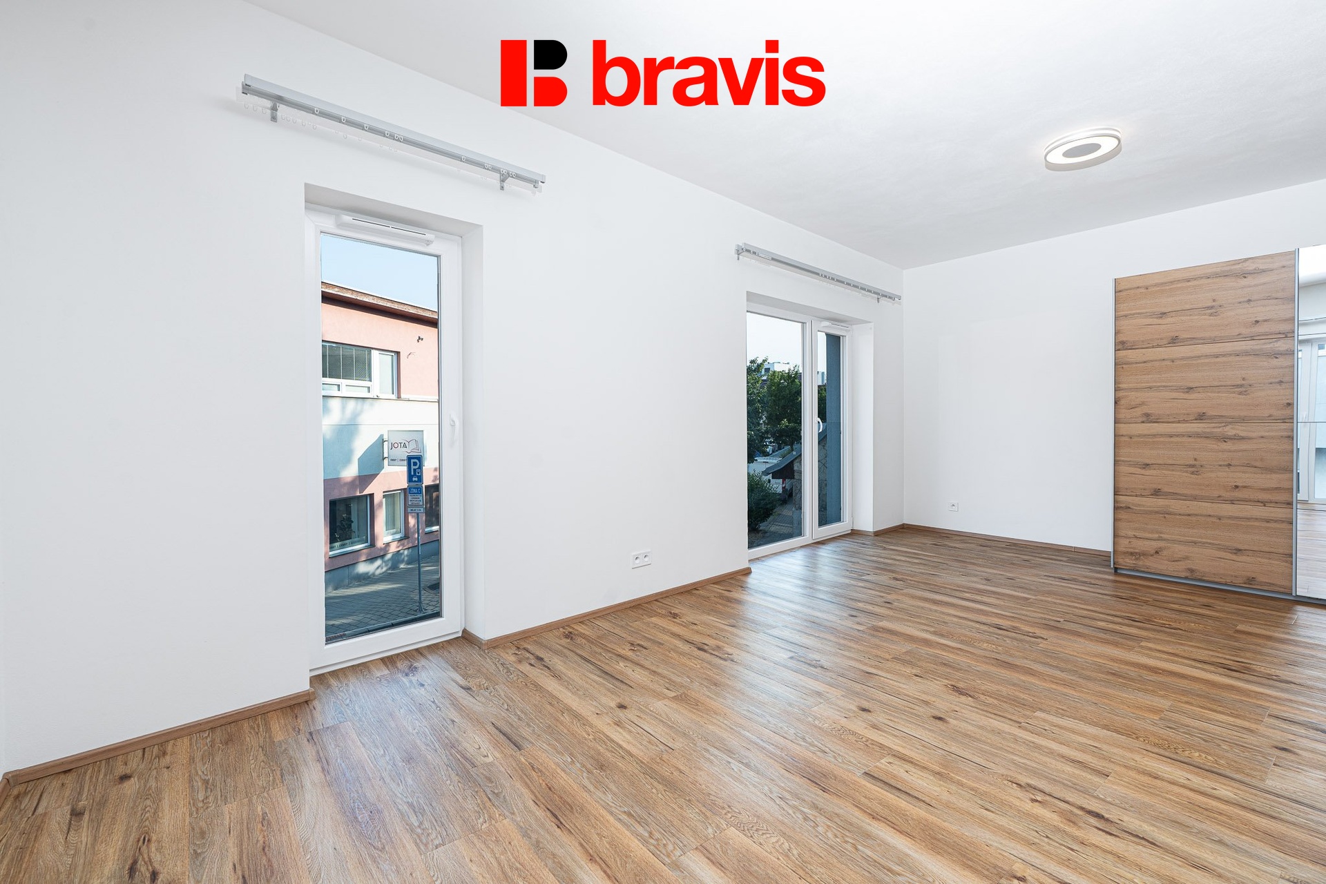 THFRAME_Košinova_5