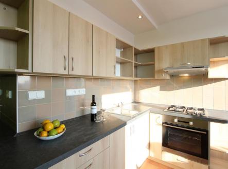 Pronájem bytu, 2+kk, 34 m²