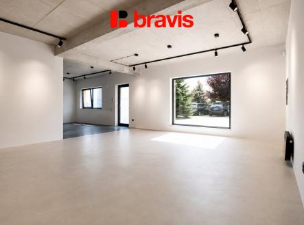 Pronájem obchodní prostory, 280 m²