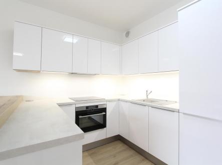 Pronájem bytu, 2+kk, 65 m²