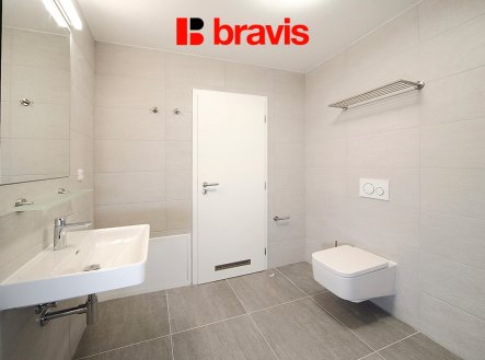 Pronájem bytu, 1+kk, 39 m²