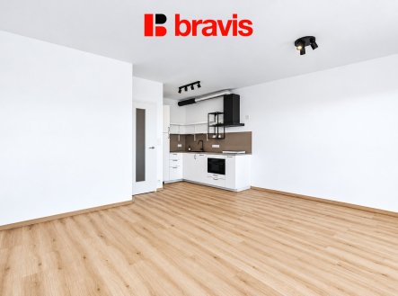Pronájem bytu, 1+kk, 38 m²