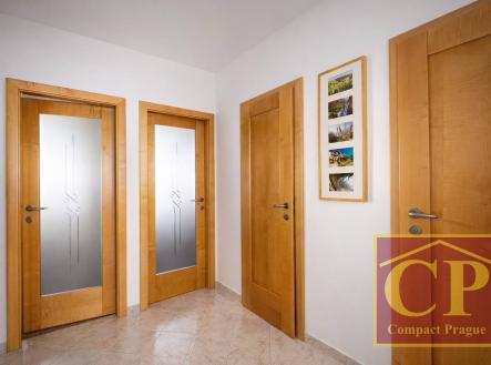Pronájem bytu, 3+1, 77 m²