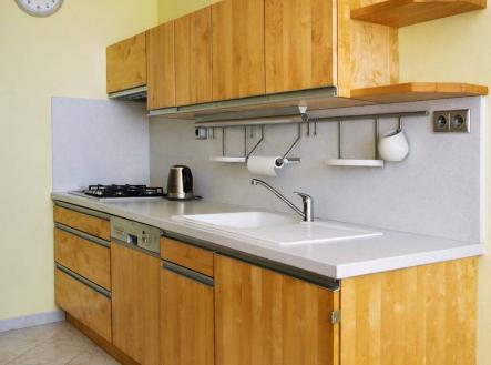 Pronájem bytu, 3+1, 77 m²