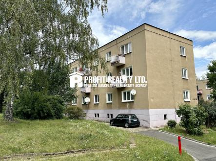 Pronájem bytu, 3+kk, 77 m²