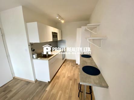 Pronájem bytu, 2+kk, 43 m²