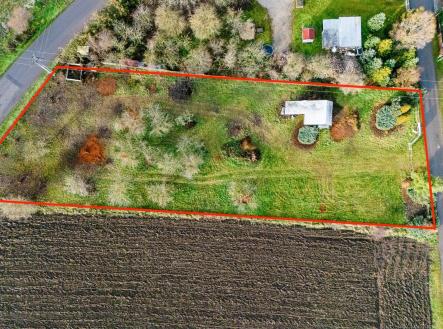 Prodej pozemku pro bydlení, 2 439 m²