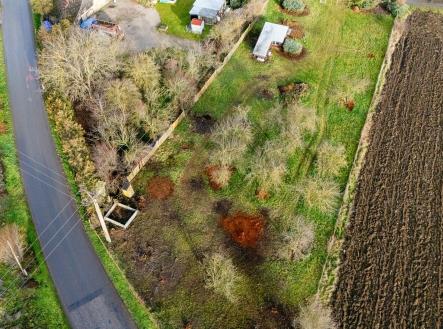 Prodej pozemku pro bydlení, 2 439 m²