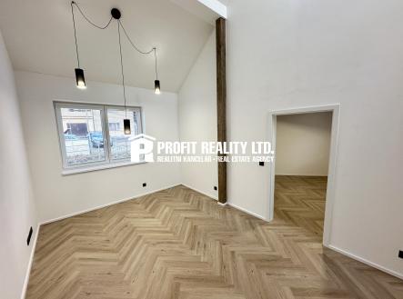 Pronájem bytu, 2+kk, 52 m²