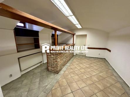 Pronájem kanceláře, 52 m²