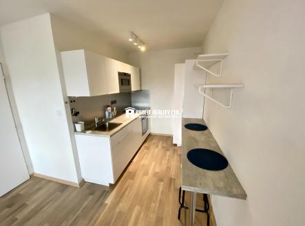 Pronájem bytu, 2+kk, 43 m²