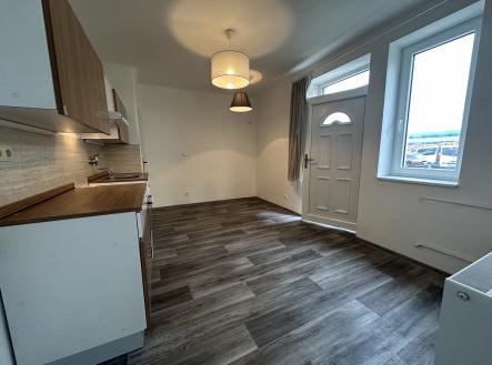 Pronájem kanceláře, 65 m²