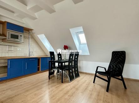 Prodej bytu, 2+kk, 57 m²