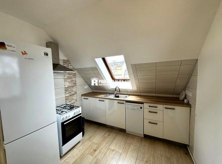 Pronájem bytu, 2+kk, 60 m²