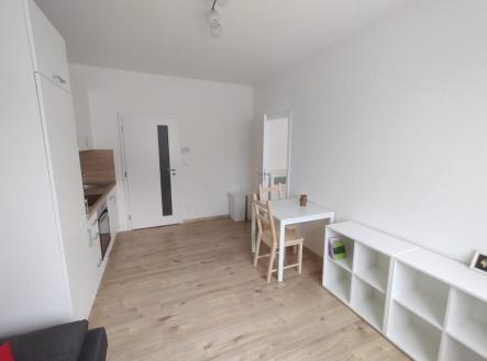 Pronájem bytu, 2+kk, 44 m²